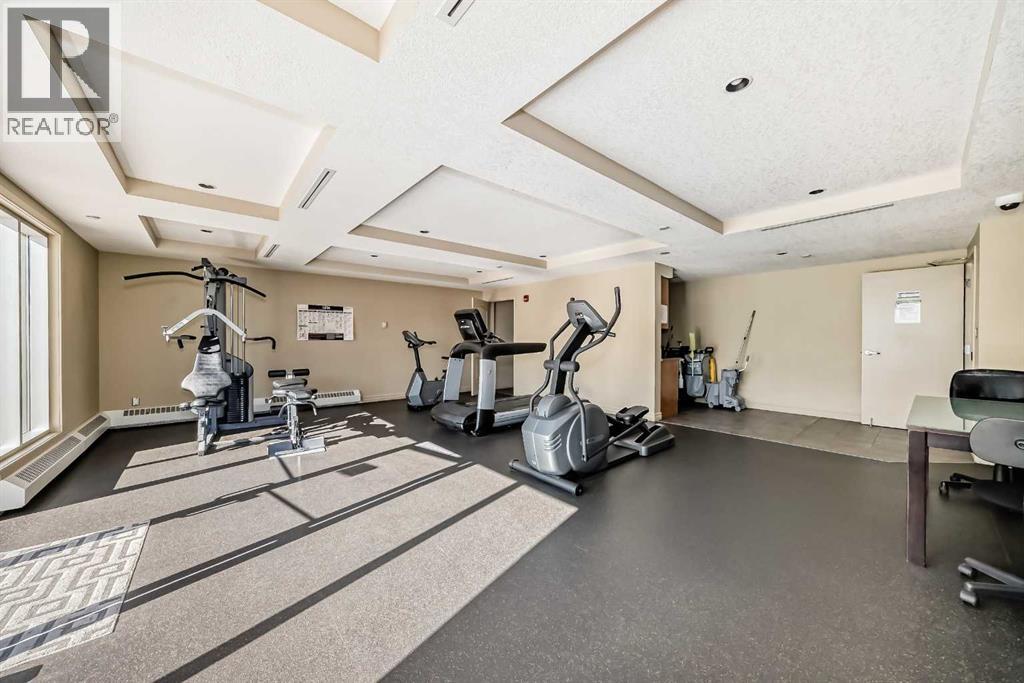 Single Family House for Sale in    Avenue NW Varsity Calgary 