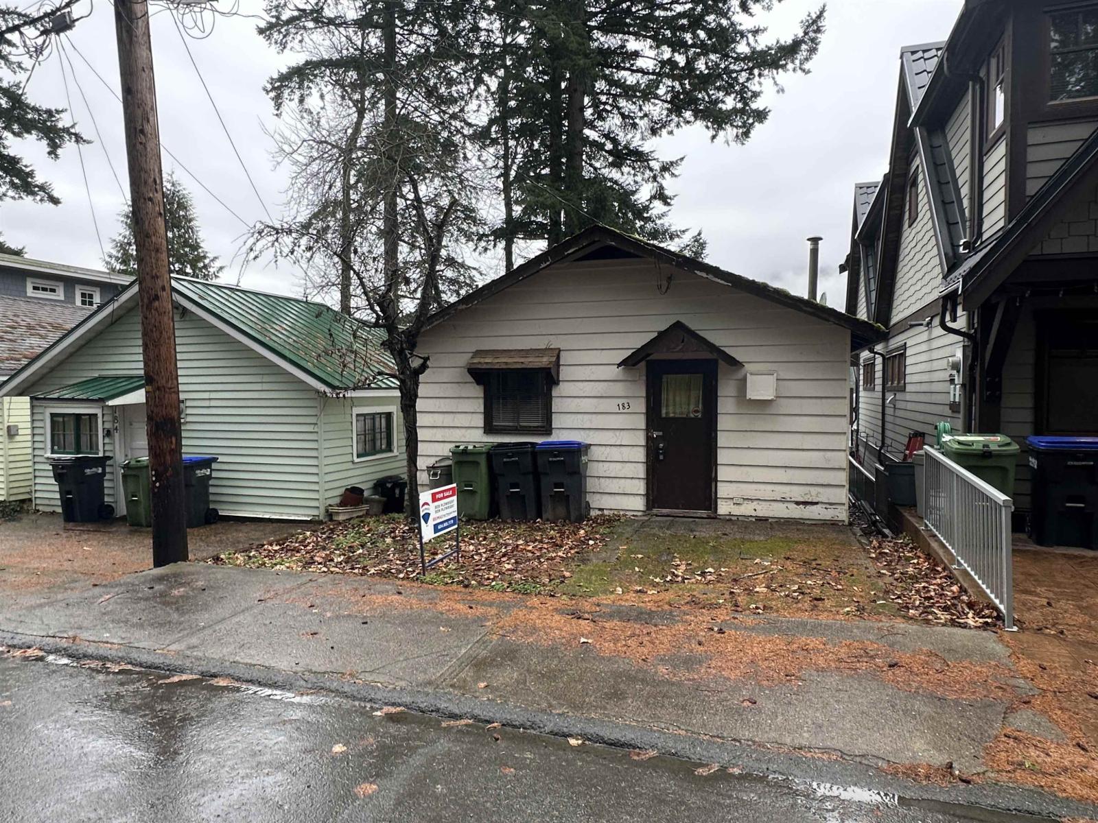 183 FIRST AVENUE, Cultus Lake North, Cultus Lake
