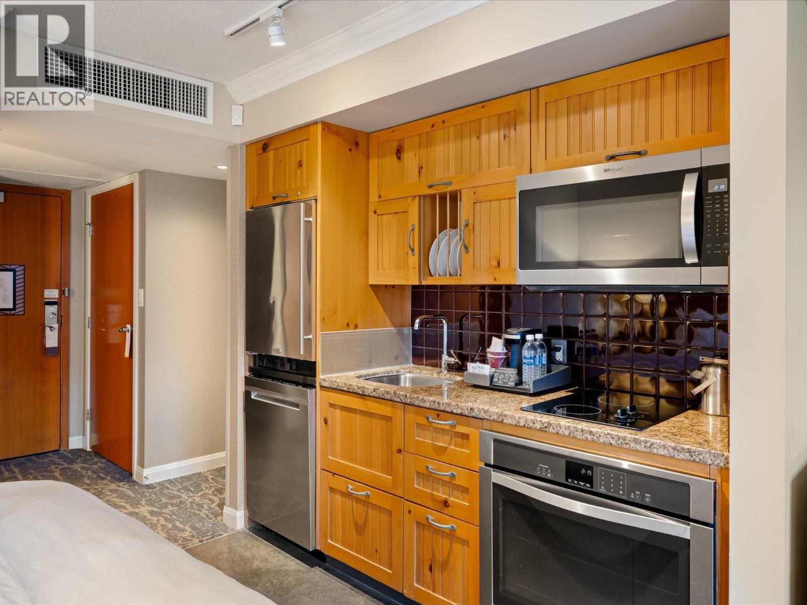 855 4090 WHISTLER WAY, Whistler