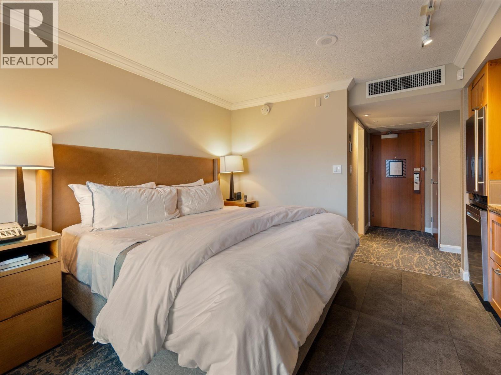 855 4090 WHISTLER WAY, Whistler