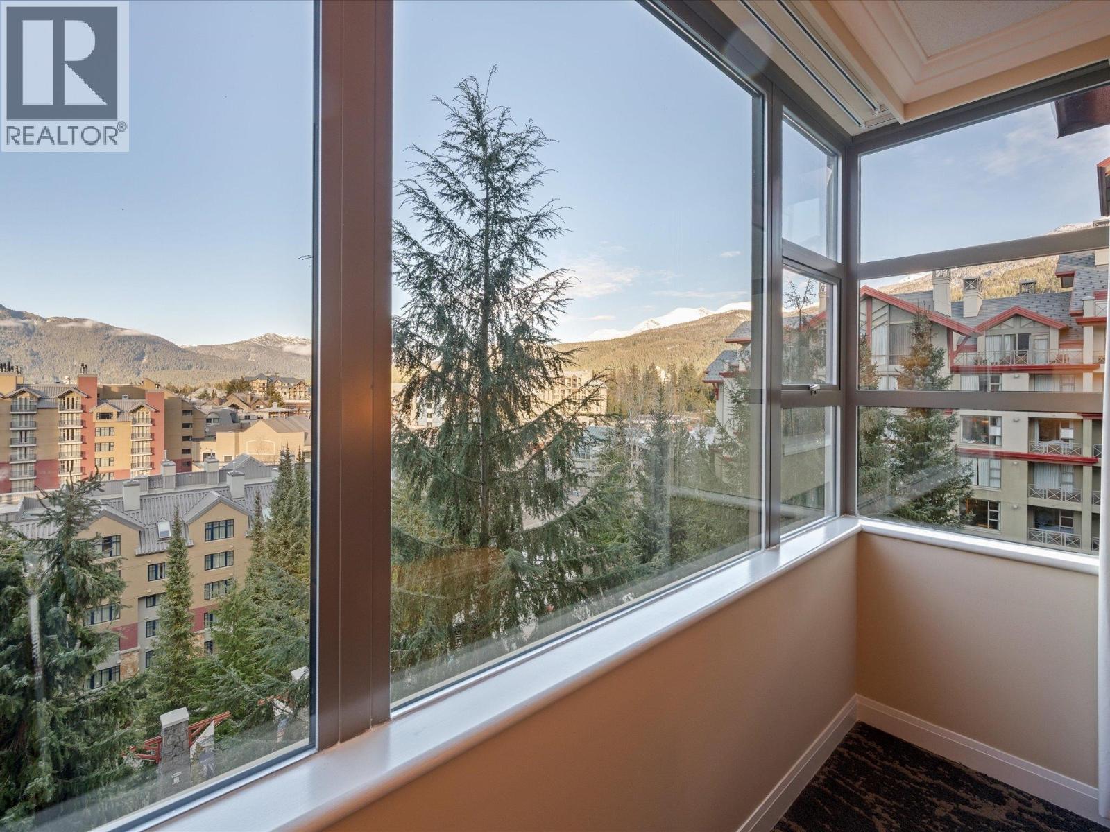 881 4090 WHISTLER WAY, Whistler