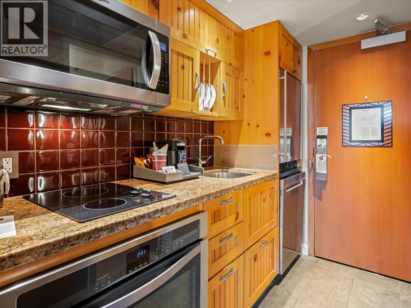 881 4090 WHISTLER WAY, Whistler