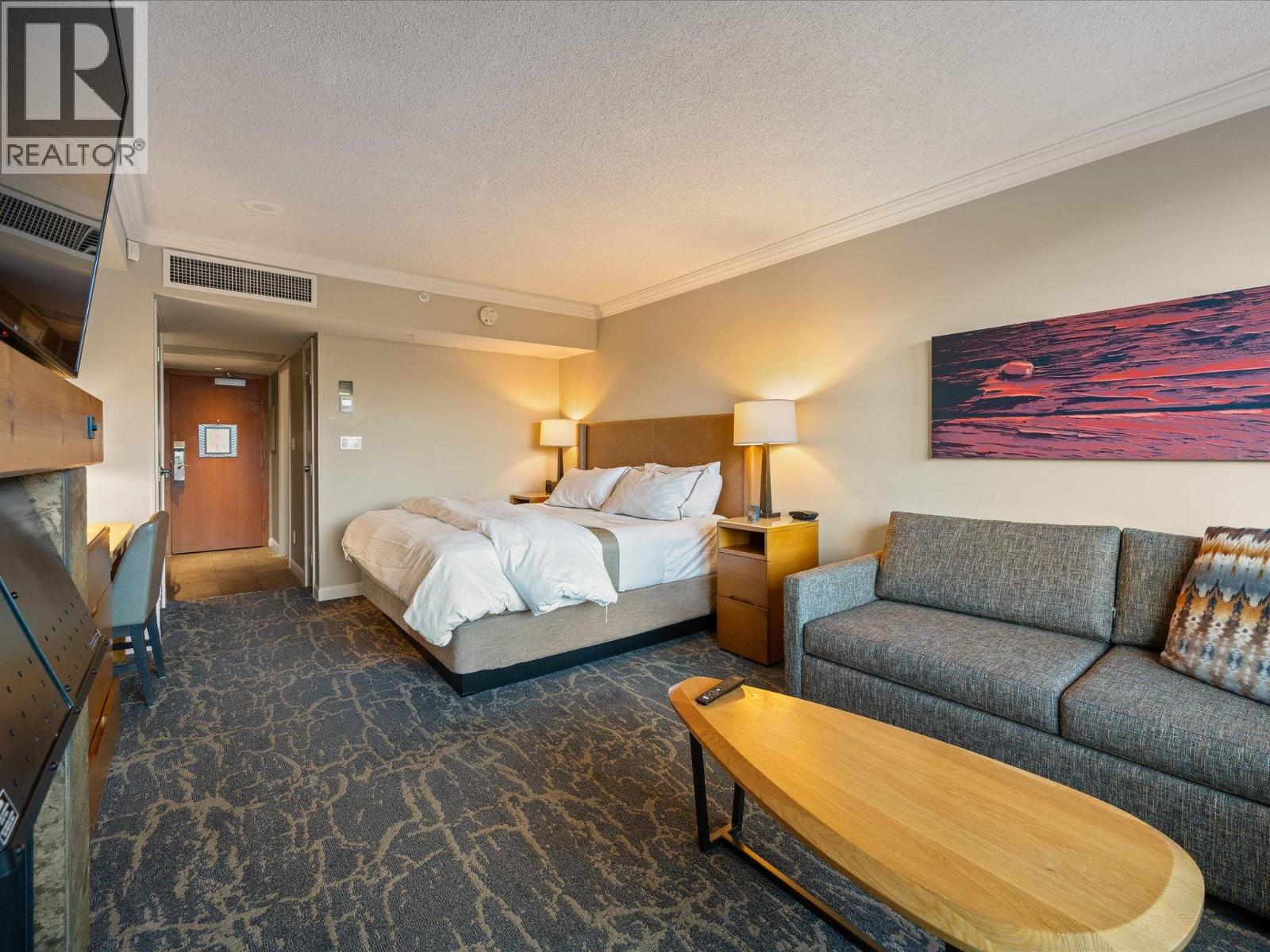 881 4090 WHISTLER WAY, Whistler