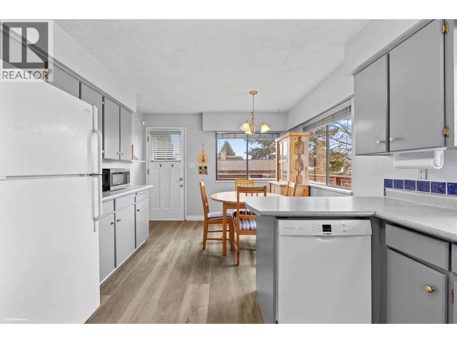 10531 ANGLESEA Drive, Richmond