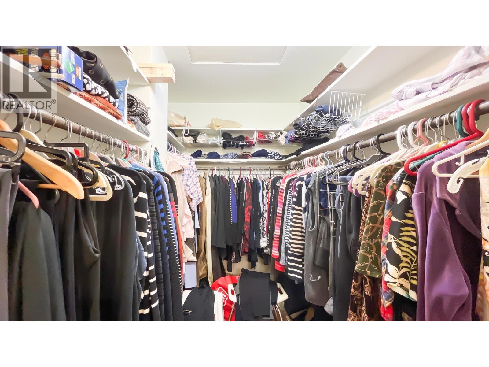 4680 W 15TH AVENUE, Vancouver