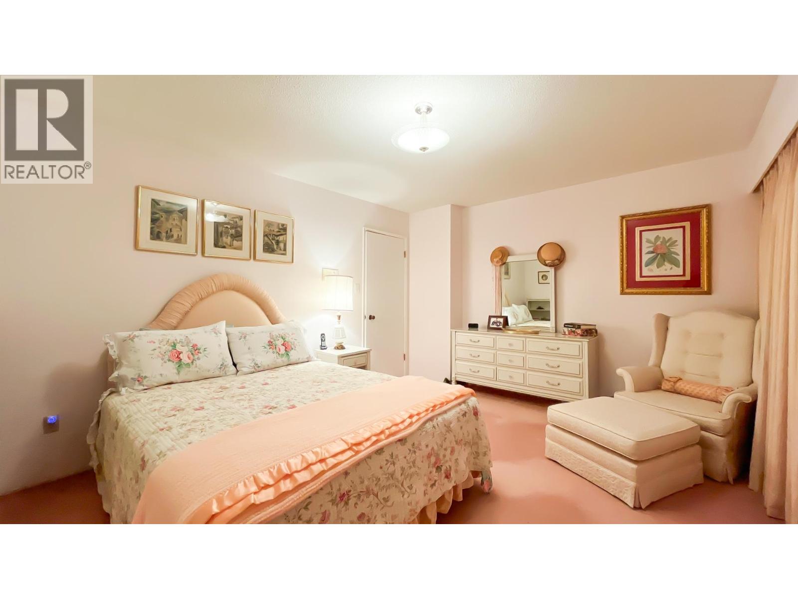 4680 W 15TH AVENUE, Vancouver