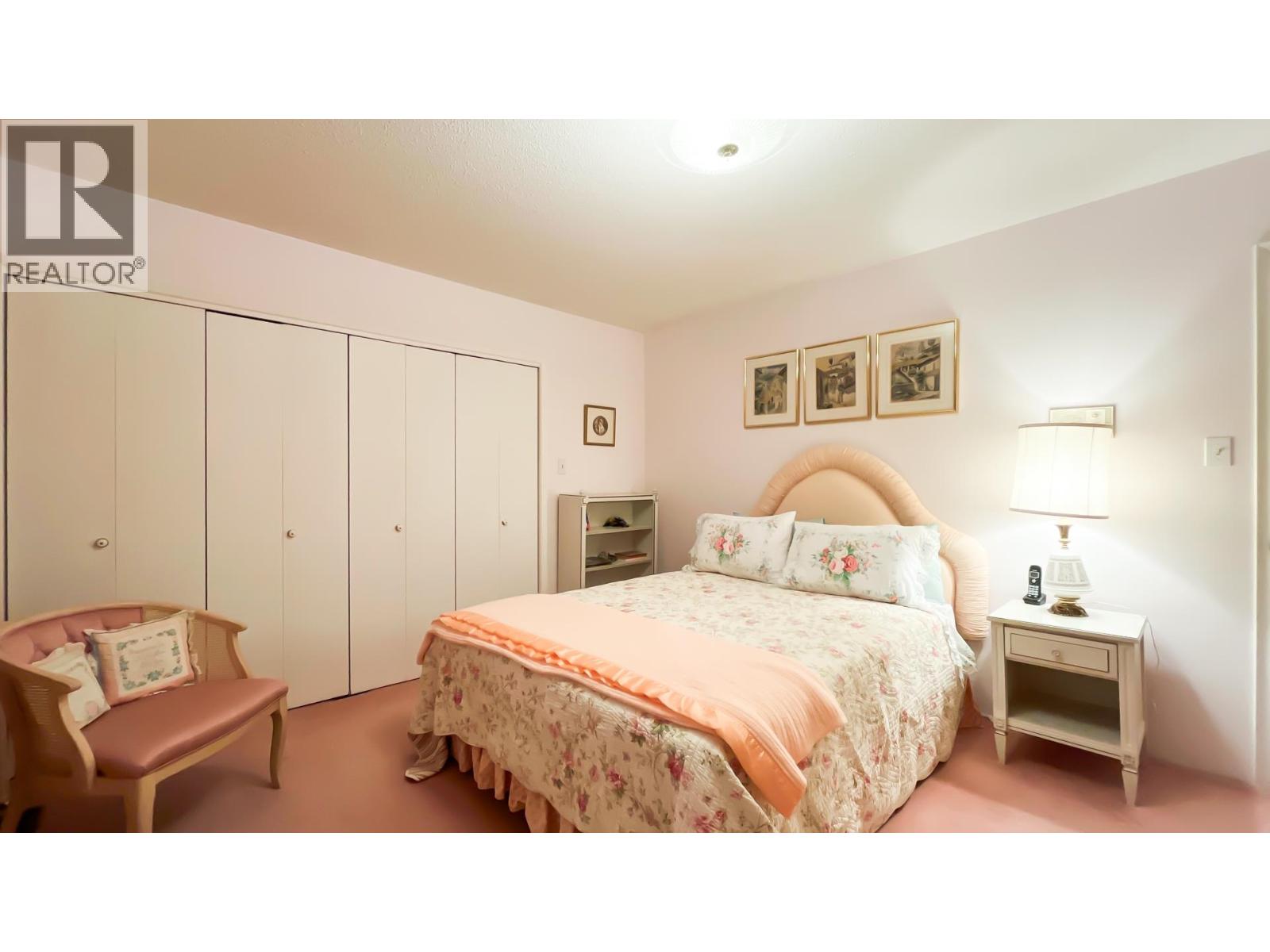 4680 W 15TH AVENUE, Vancouver