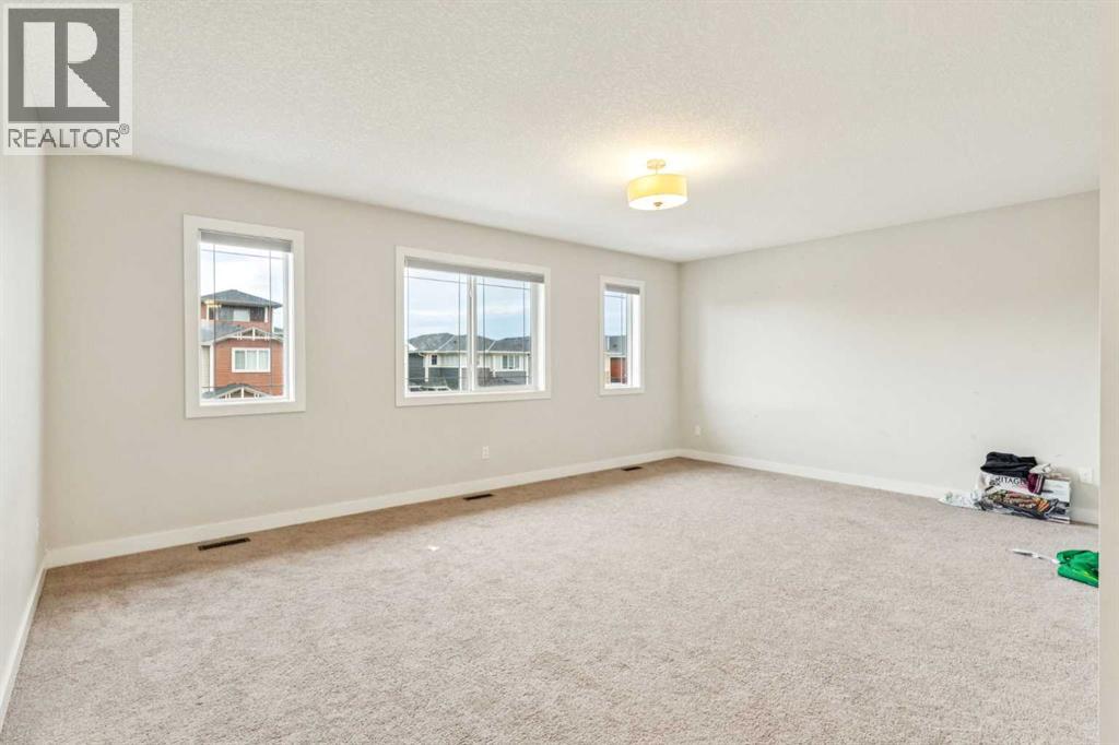 Single Family House for Sale in  Saddlestone Park NE Saddle Ridge Calgary 