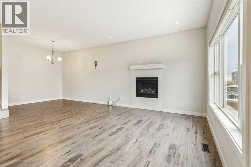 Single Family House for Sale in  Saddlestone Park NE Saddle Ridge Calgary 