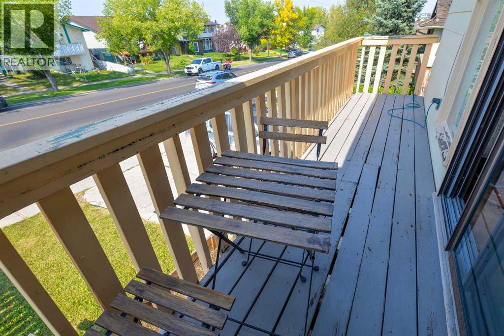 Single Family House Bi-level for Sale in  Centre Street NE Beddington Heights Calgary 