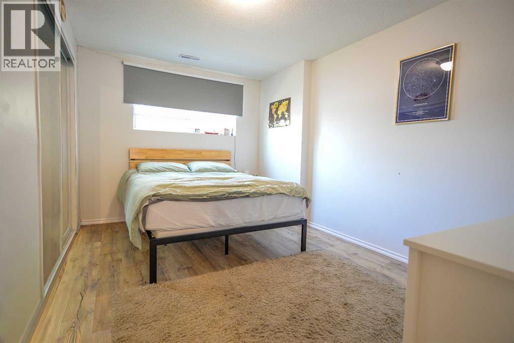 Single Family House Bi-level for Sale in  Centre Street NE Beddington Heights Calgary 