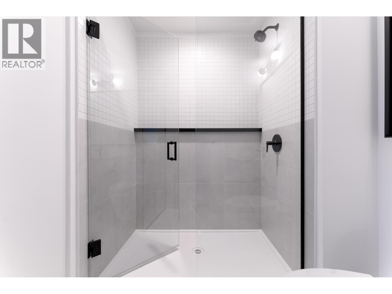 308 3075 MURRAY STREET, Port Moody