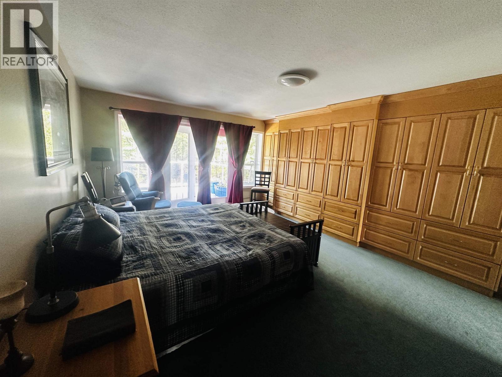 585 5TH Avenue, Burns Lake