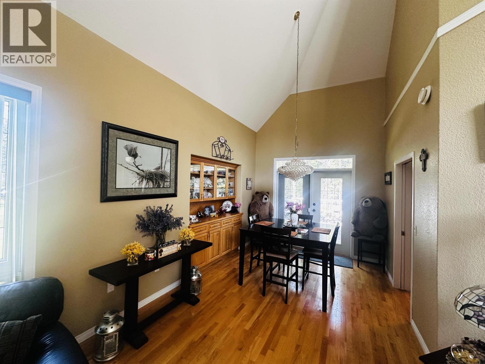 585 5TH Avenue, Burns Lake