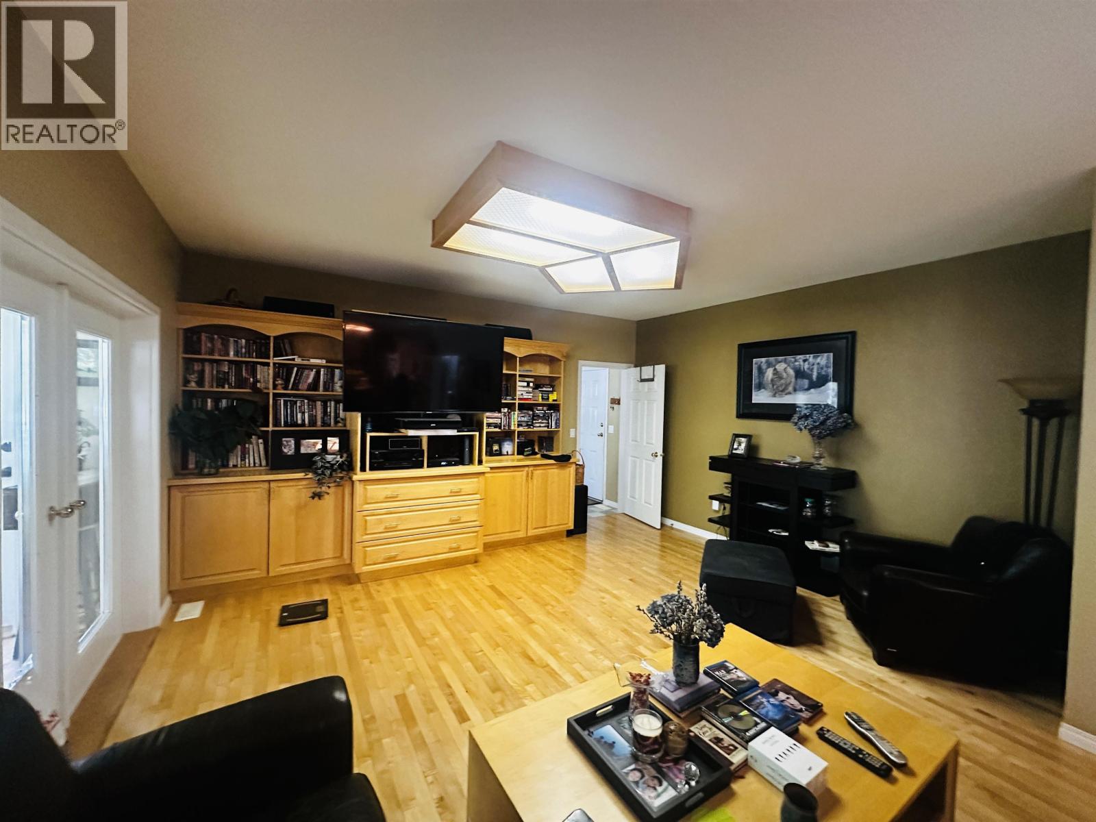 585 5TH Avenue, Burns Lake