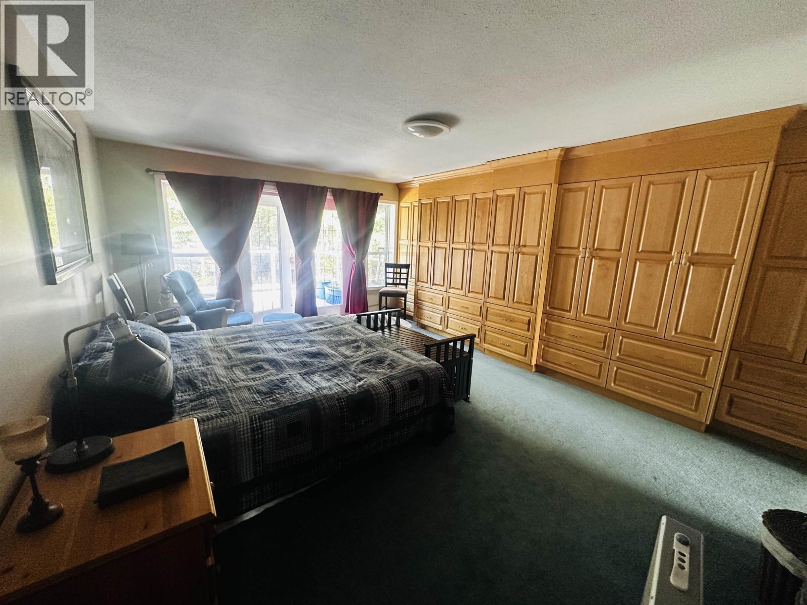 585 5TH Avenue, Burns Lake