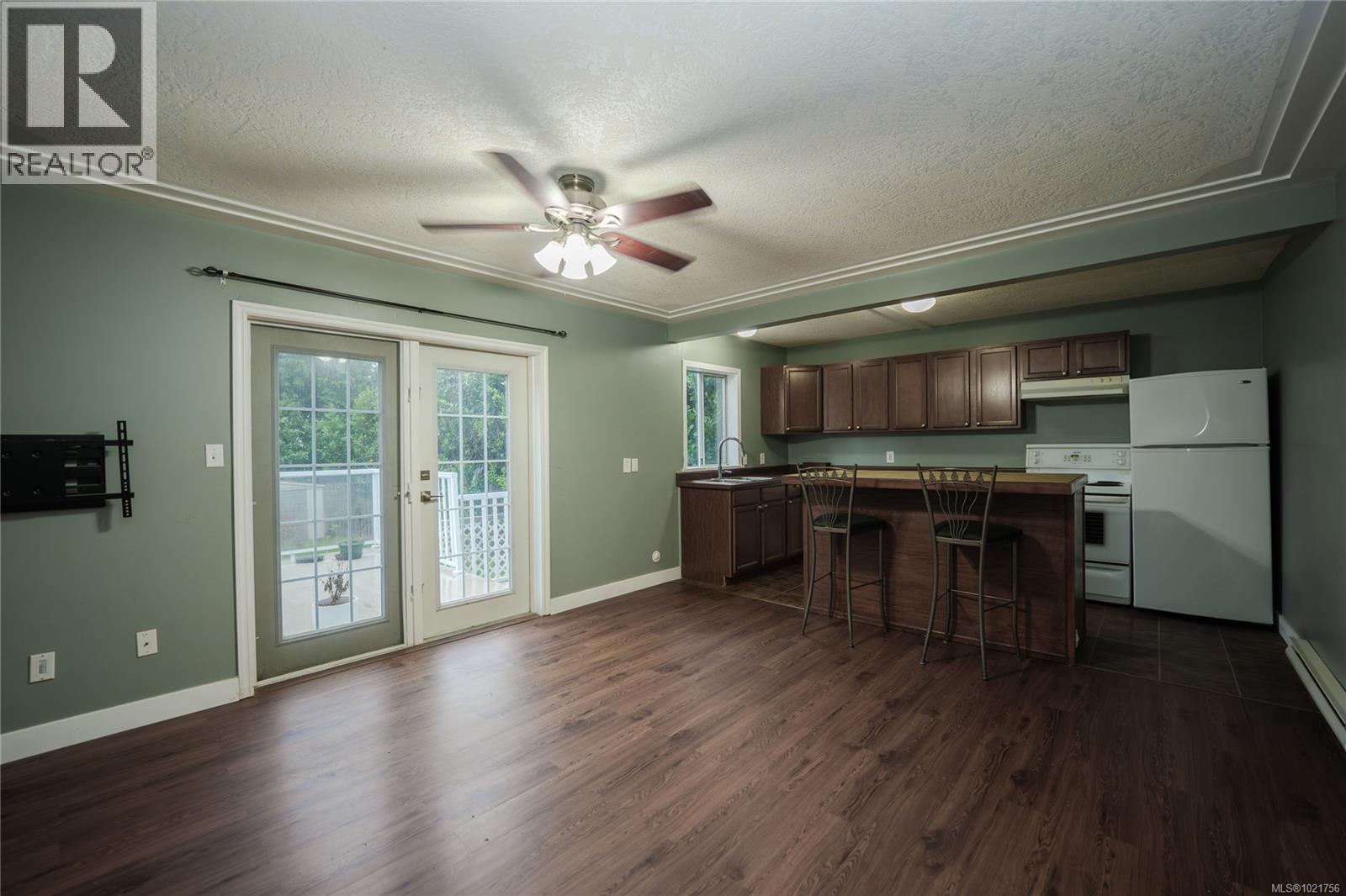 505 Windthrop Rd, Colwood