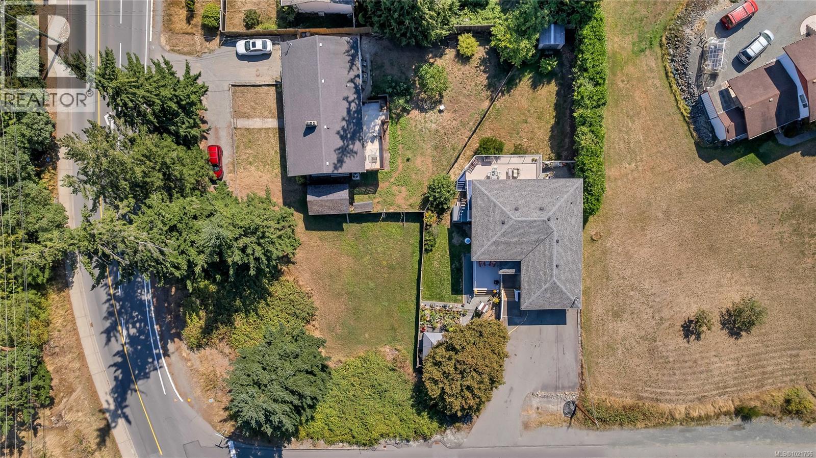 505 Windthrop Rd, Colwood
