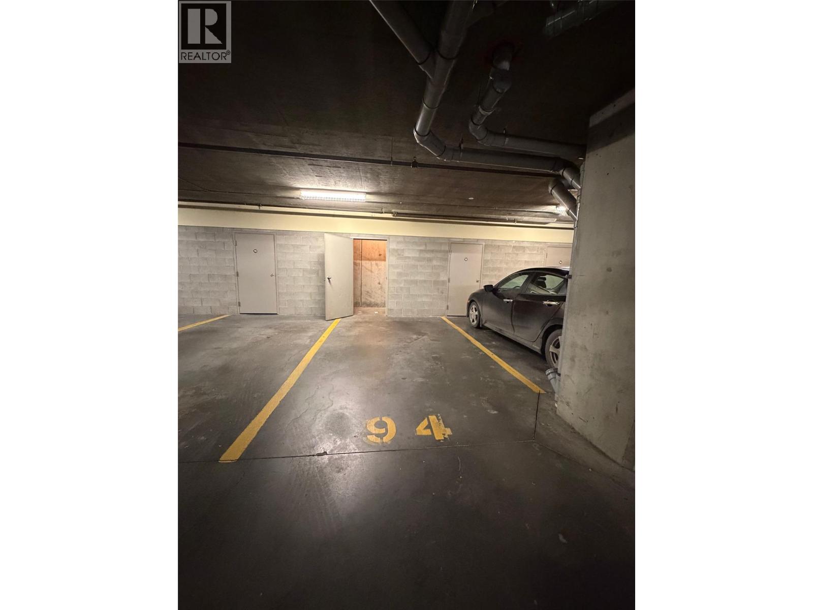 305 3735 Casorso Road, Kelowna