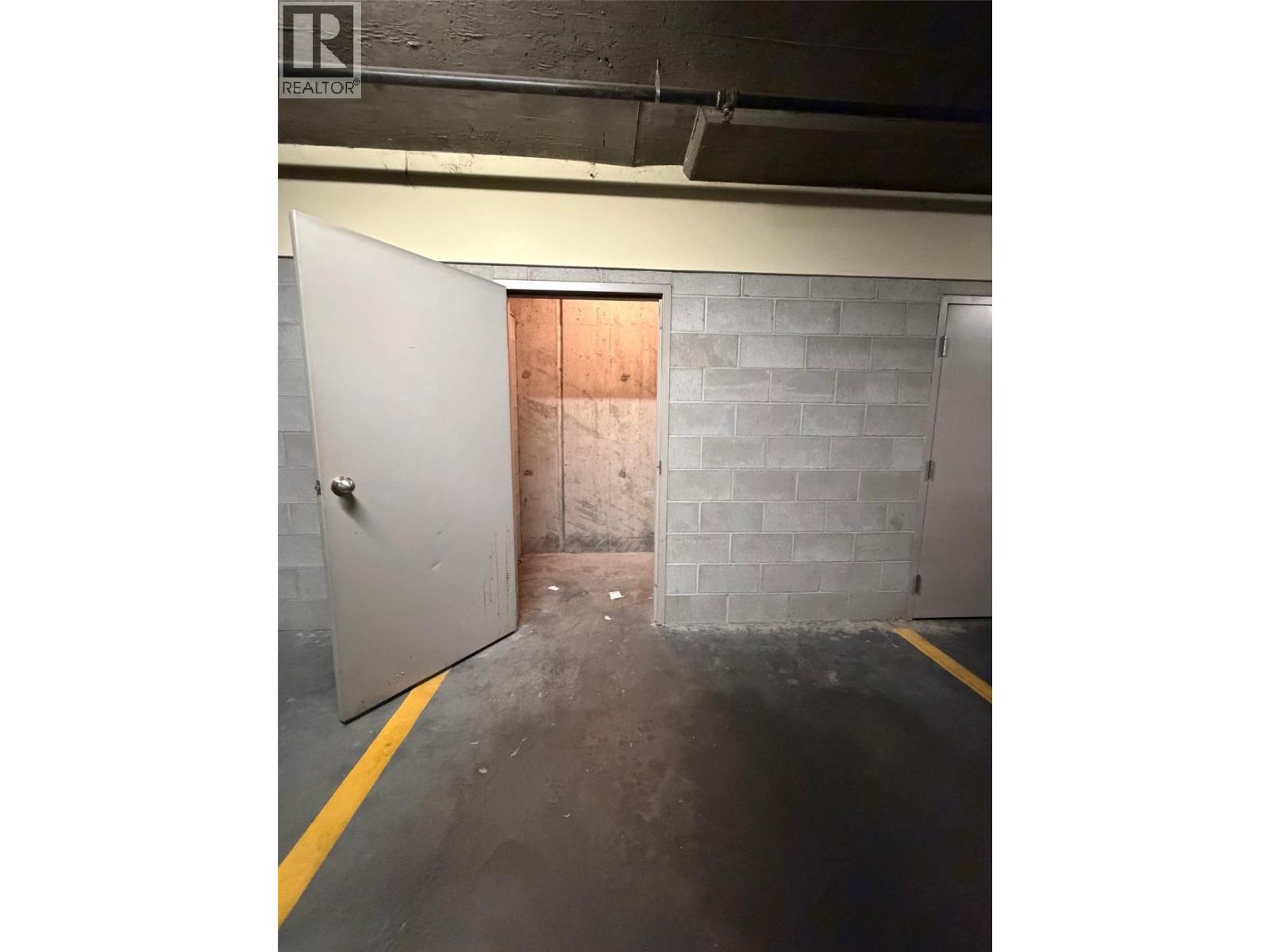 305 3735 Casorso Road, Kelowna