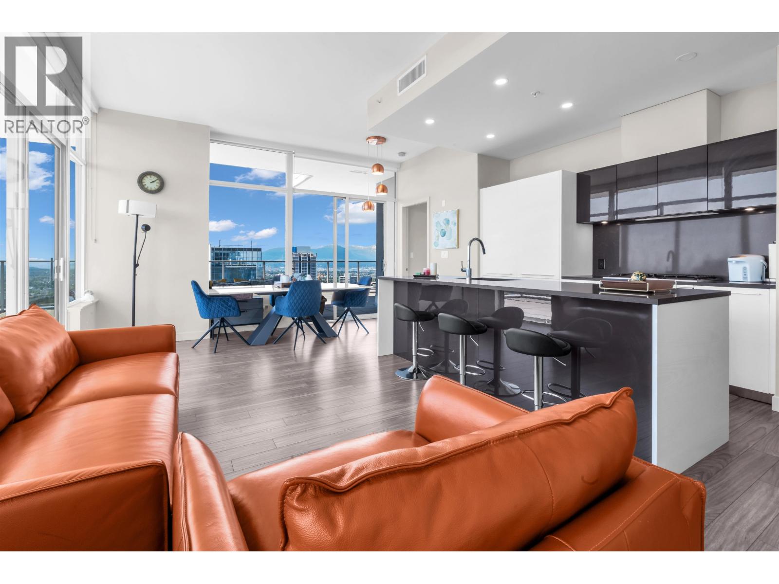 4003 6383 MCKAY AVENUE, Burnaby