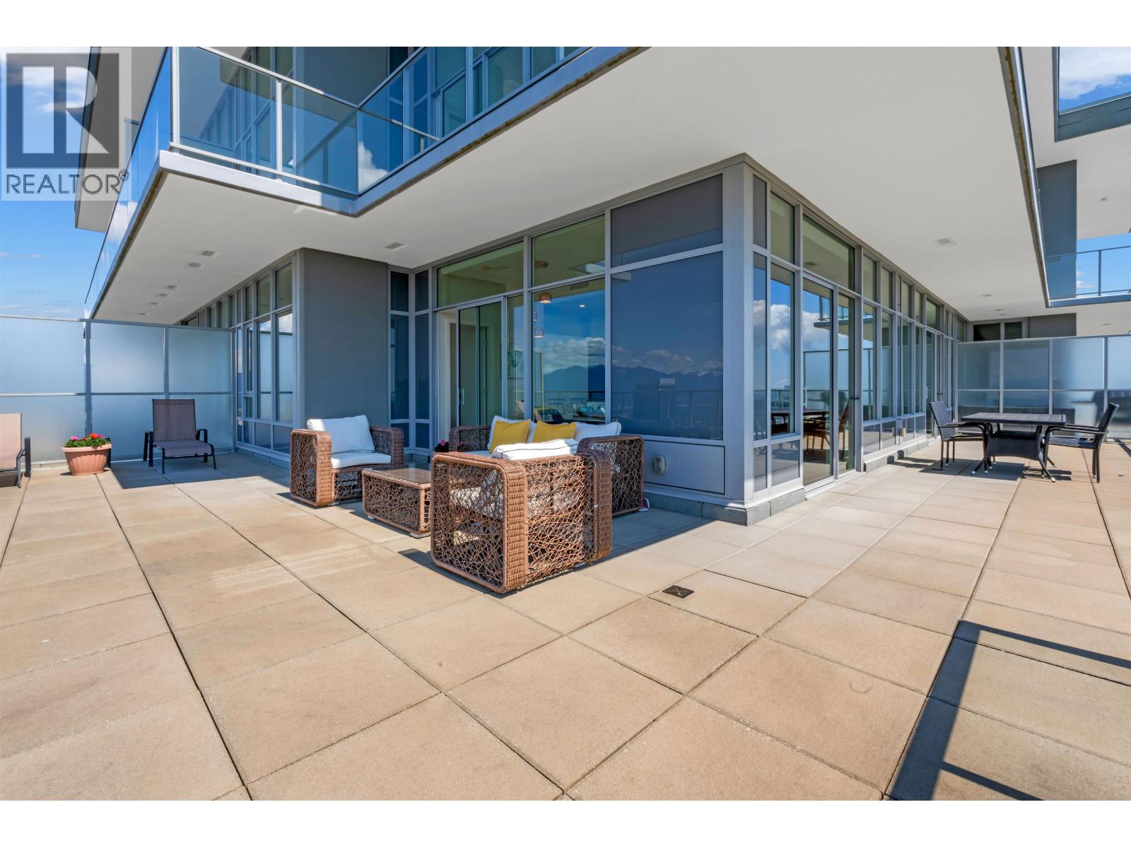 4003 6383 MCKAY AVENUE, Burnaby