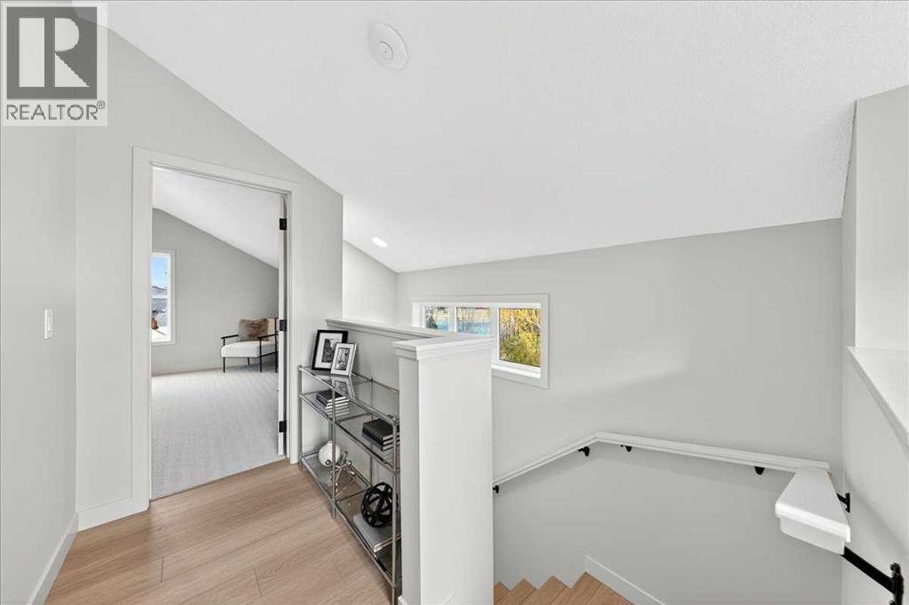 Single Family House for Sale in   Avenue SW Windsor Park Calgary 