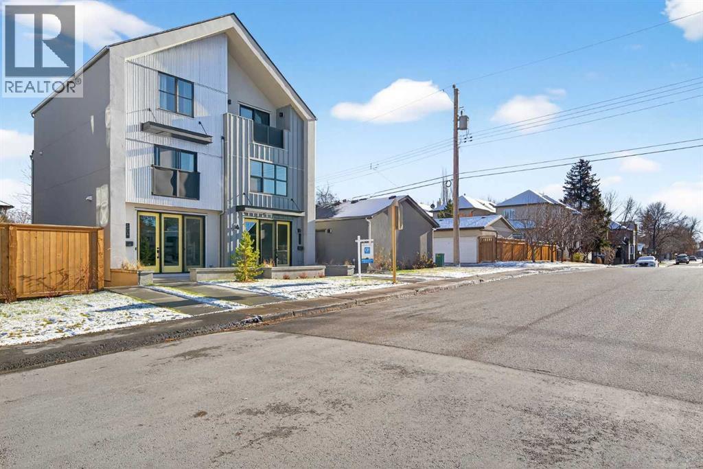 Single Family House for Sale in   Street SW Windsor Park Calgary 