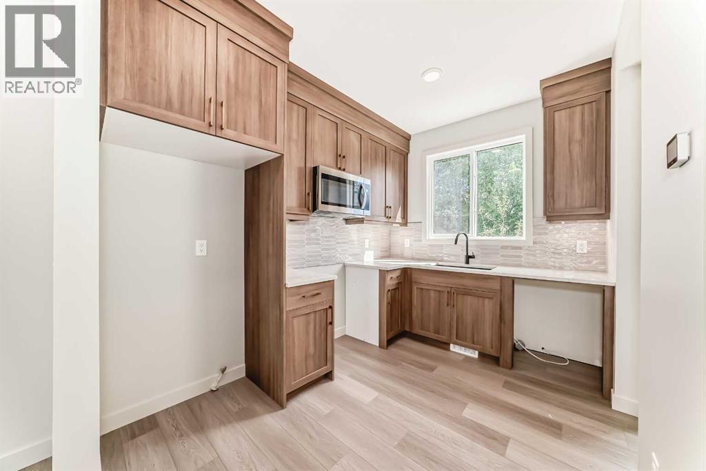 Single Family House for Sale in   Street SW Windsor Park Calgary 