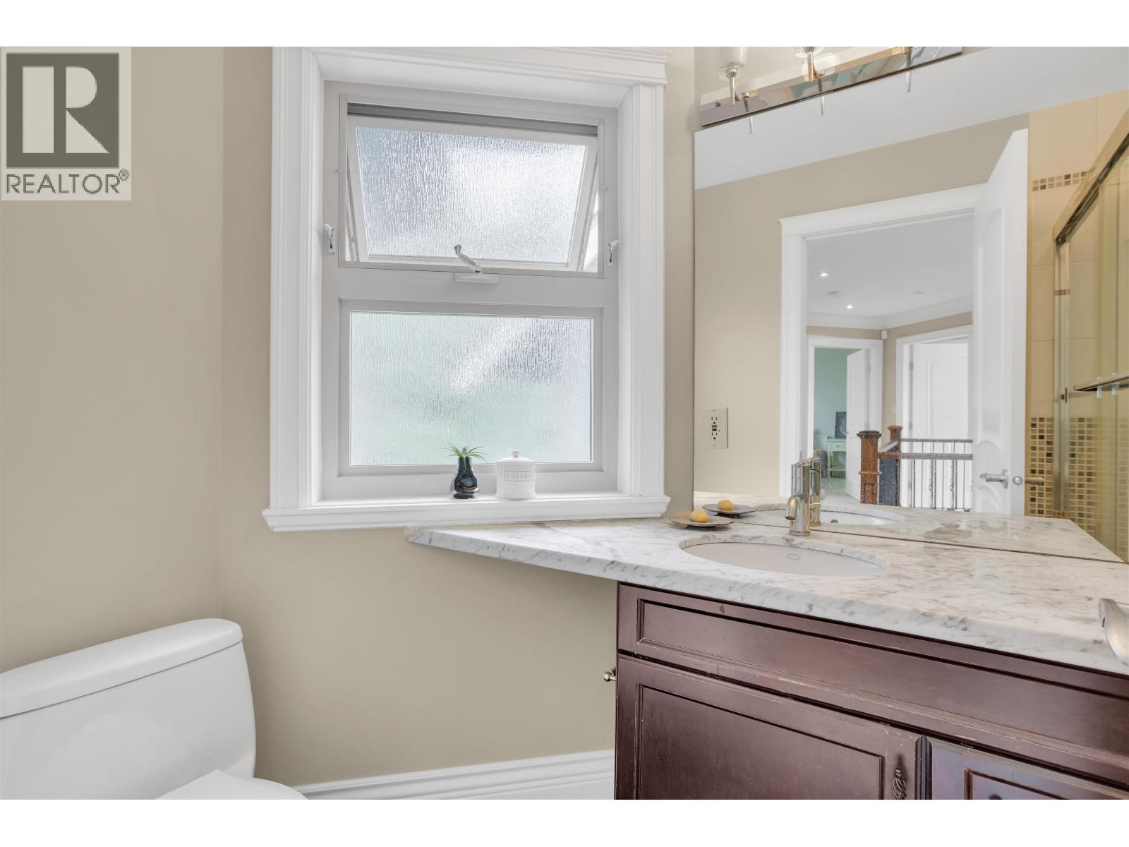 4038 W 33RD AVENUE, Vancouver