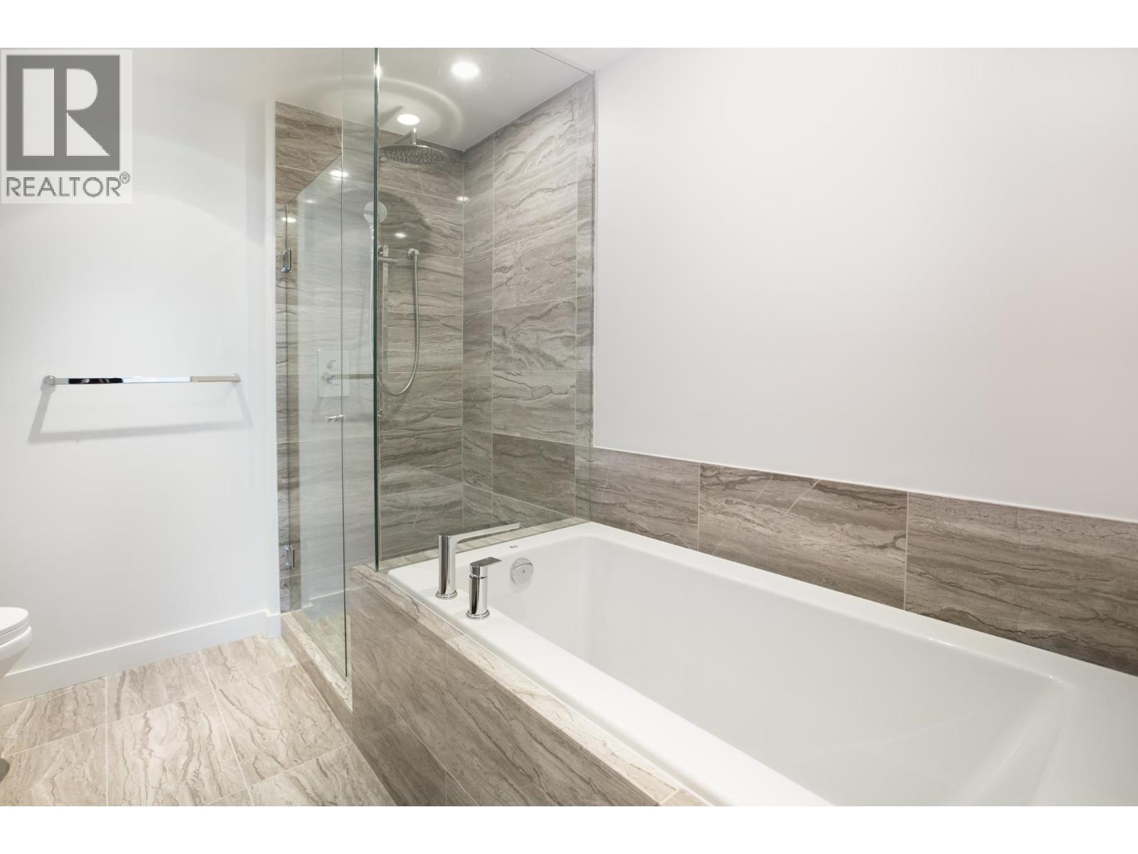 #305-6611 PEARSON Way, Richmond