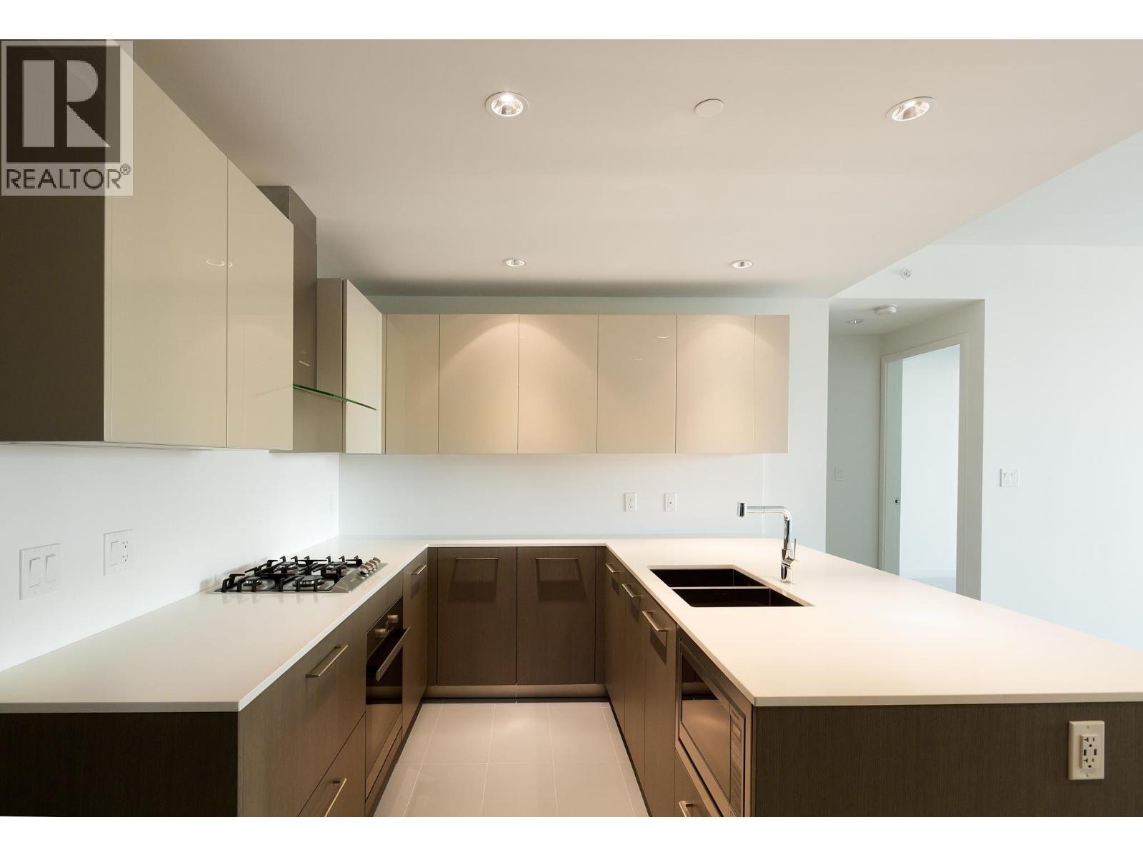 #305-6611 PEARSON Way, Richmond