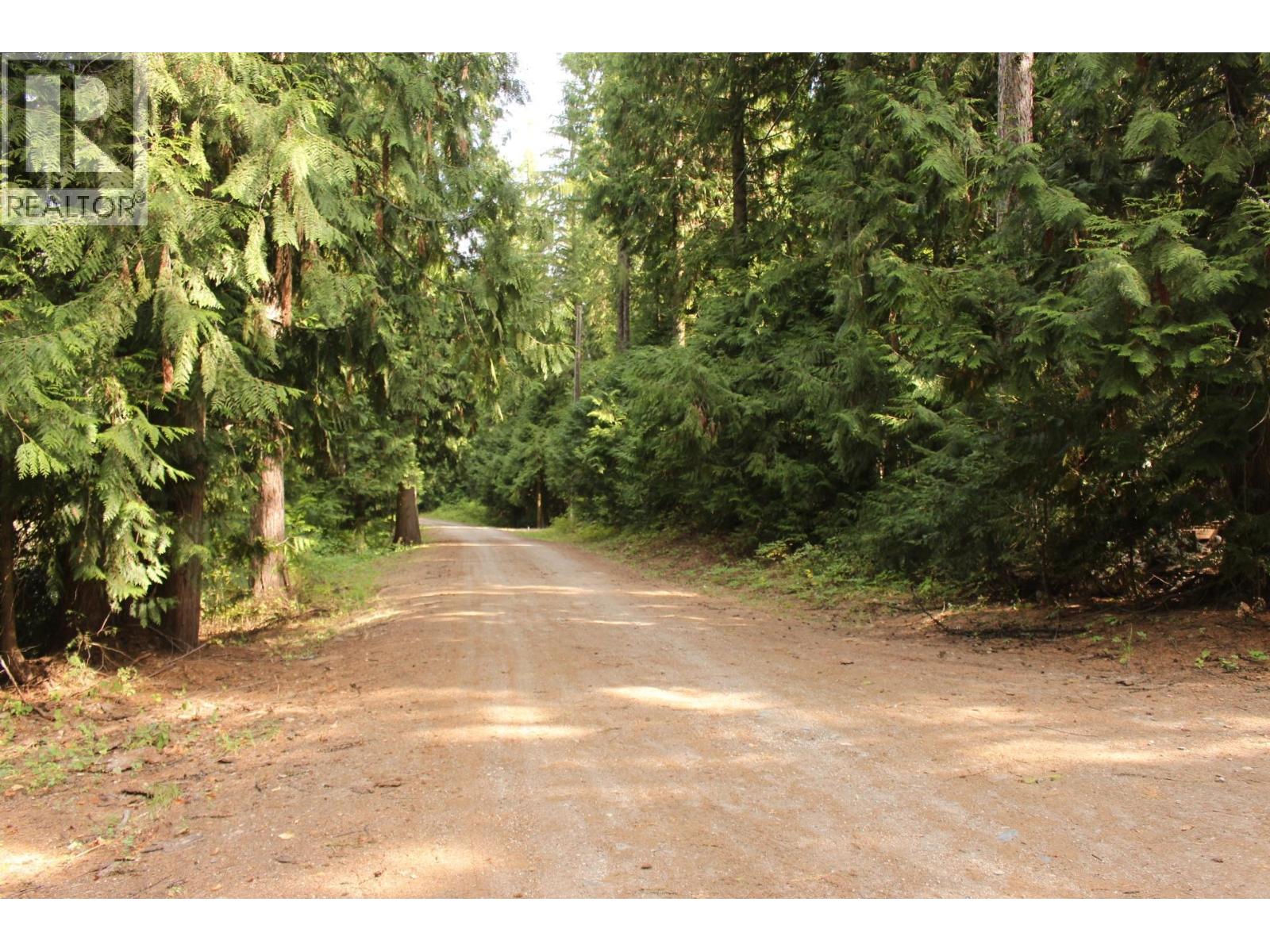 2640 3B Highway, Rossland