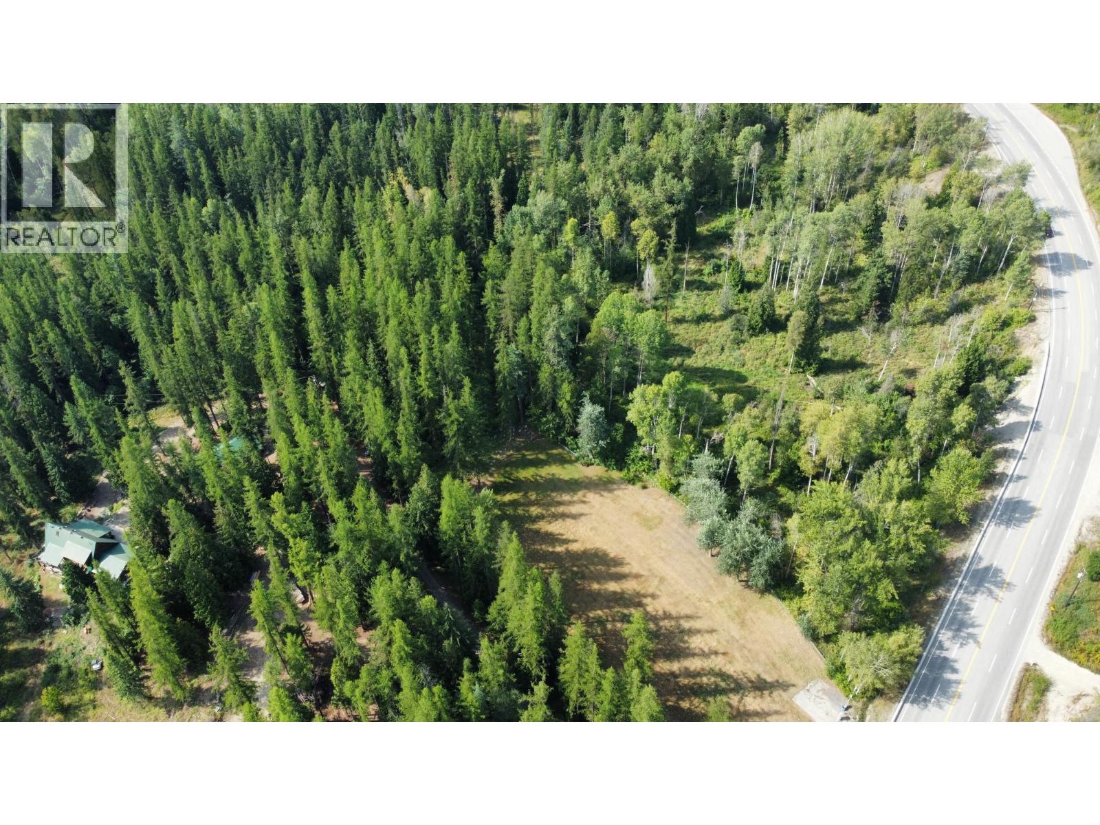 2640 3B Highway, Rossland
