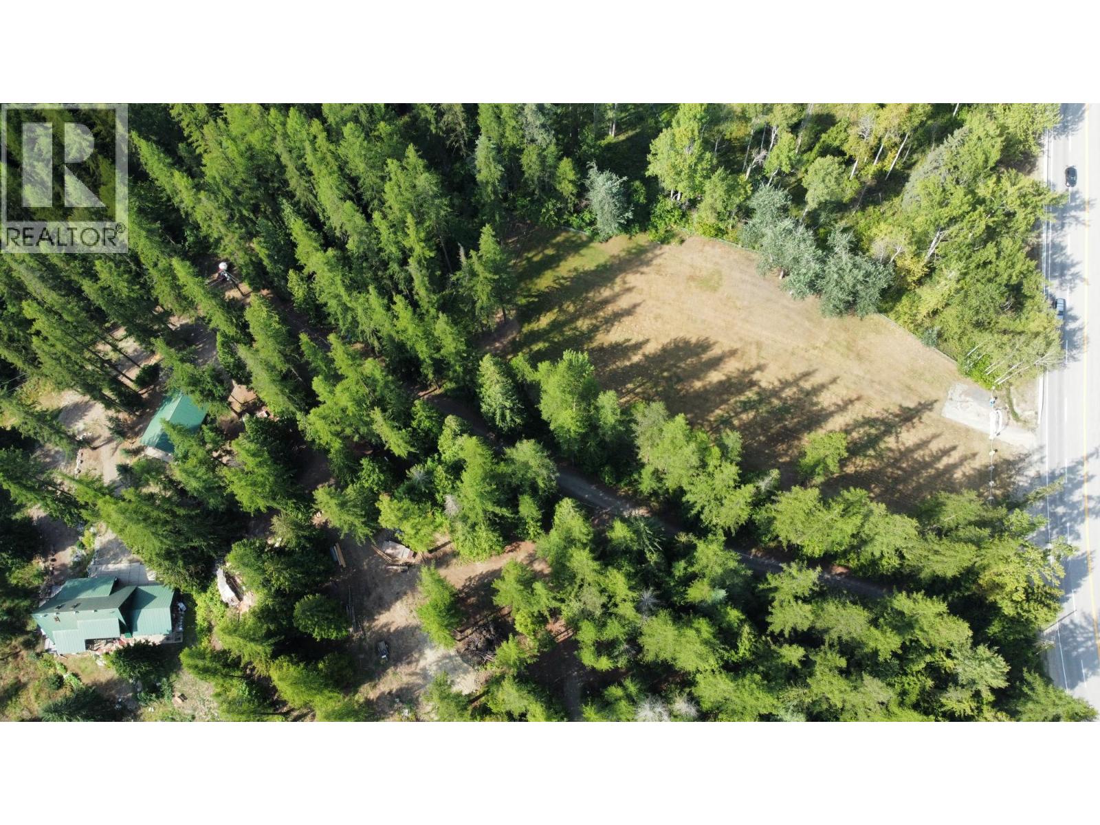 2640 3B Highway, Rossland