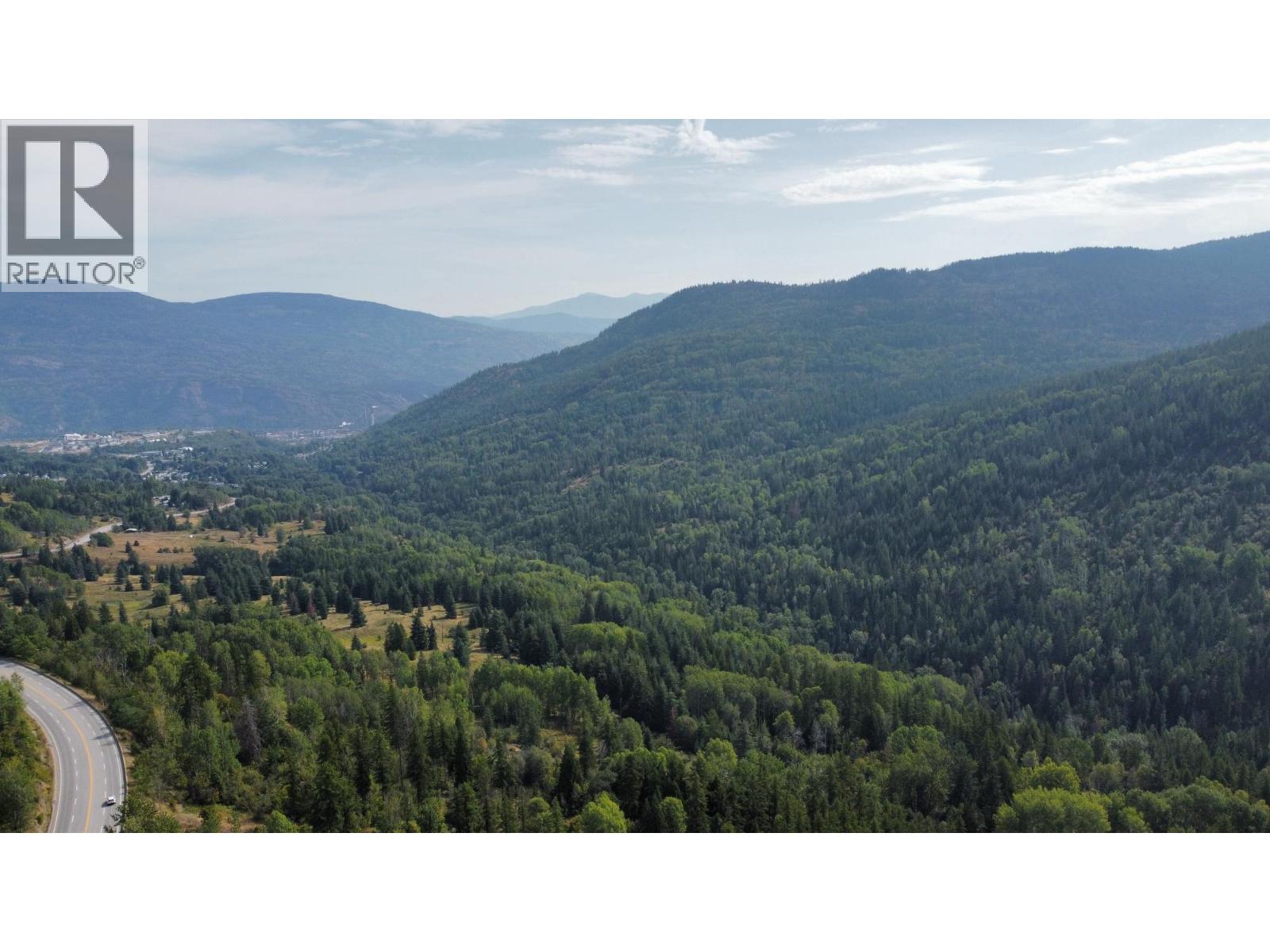 2640 3B Highway, Rossland