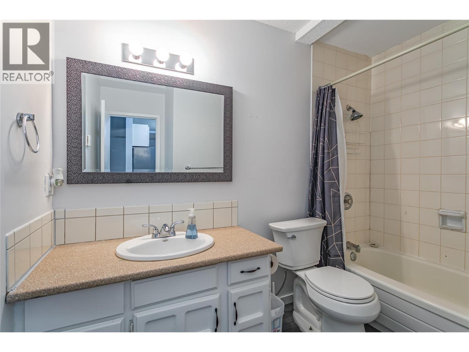 1 1333 Sutherland Avenue, Kelowna