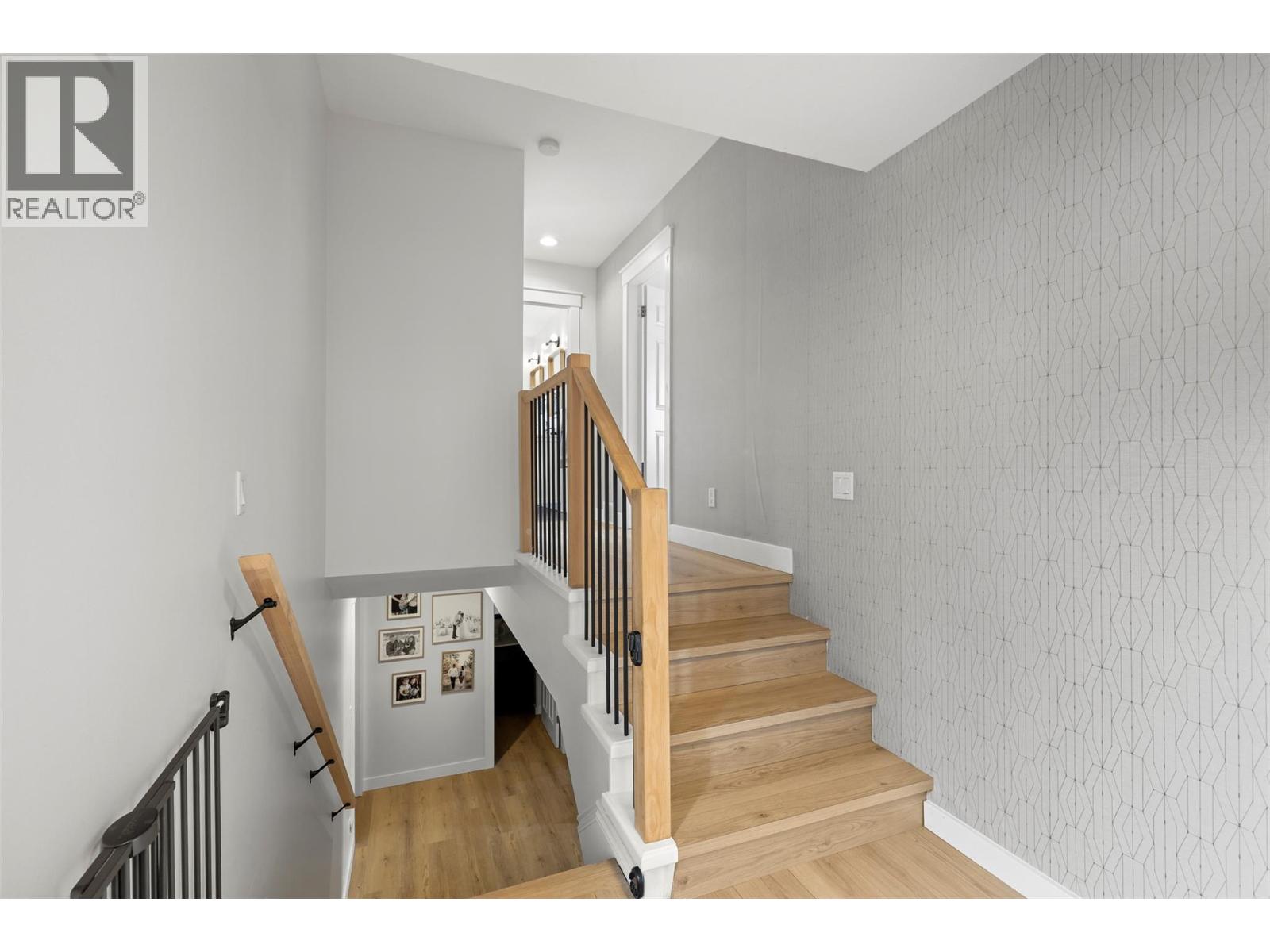 2010 High Country Boulevard, Kamloops