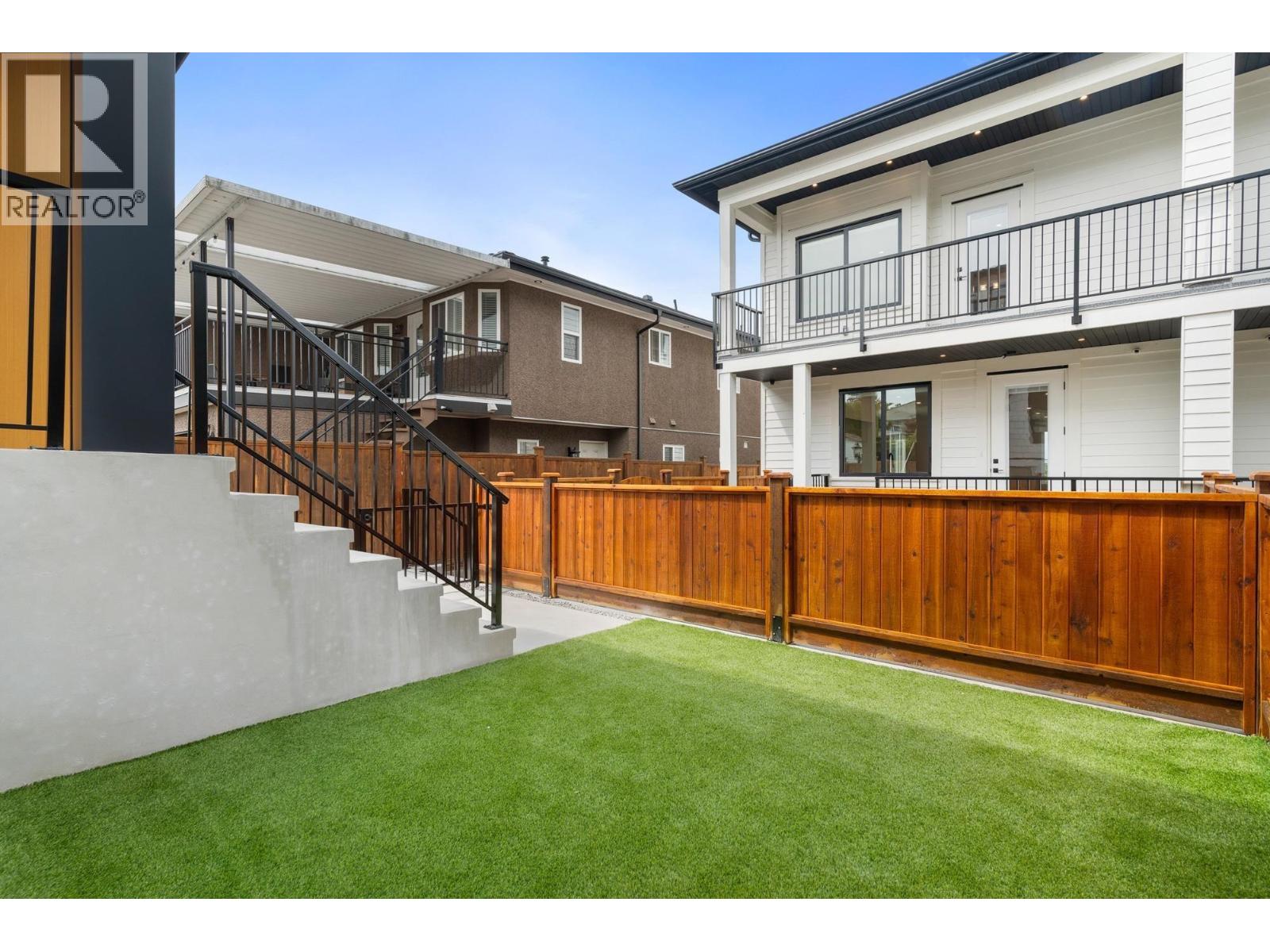 3 7822 GOODLAD STREET, Burnaby