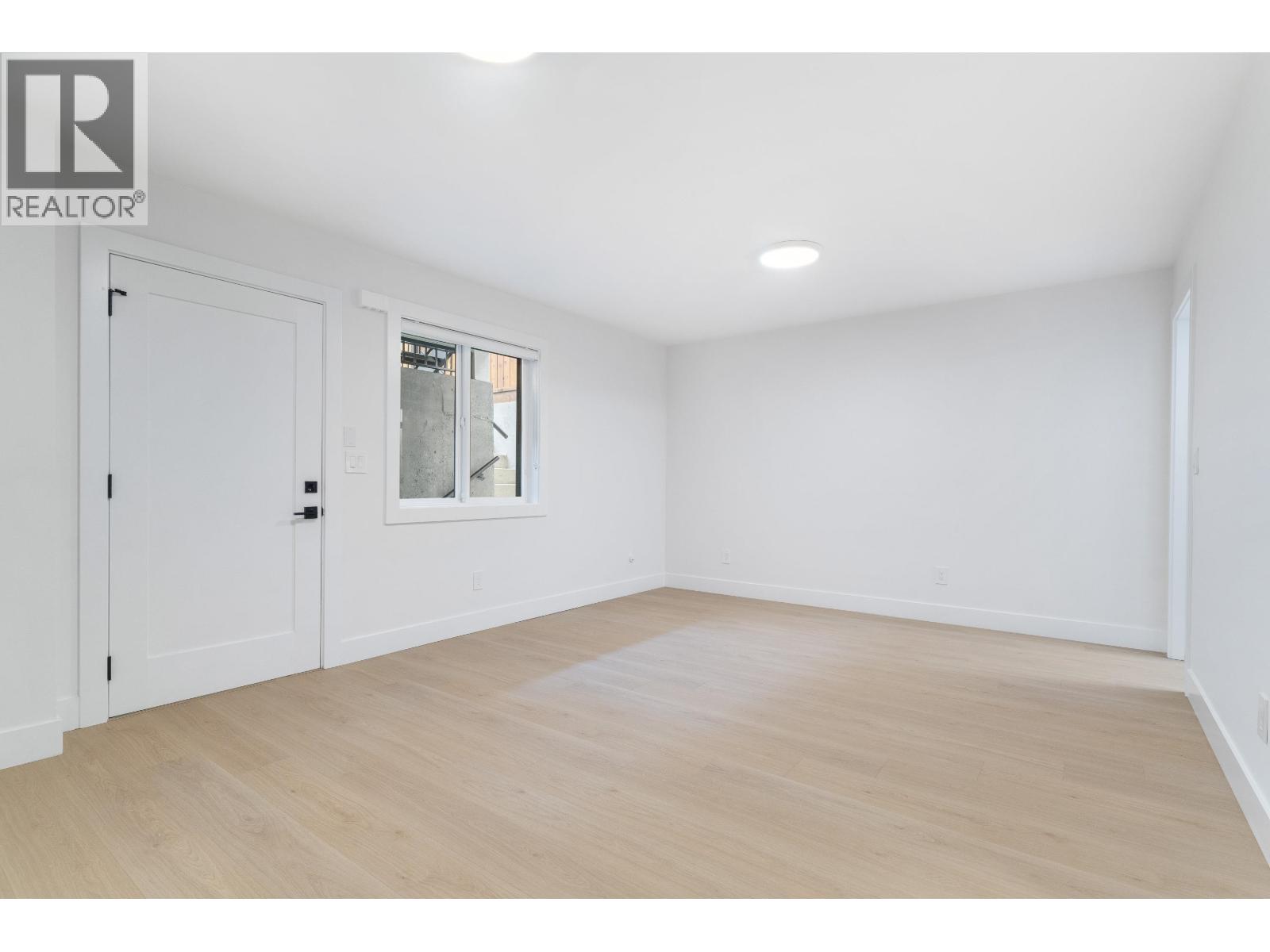 3 7822 GOODLAD STREET, Burnaby