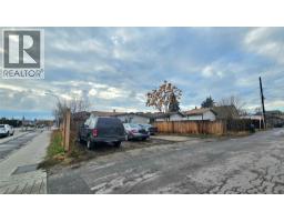 894 Morrison Avenue, Kelowna, BC V1Y5E5 Photo 15