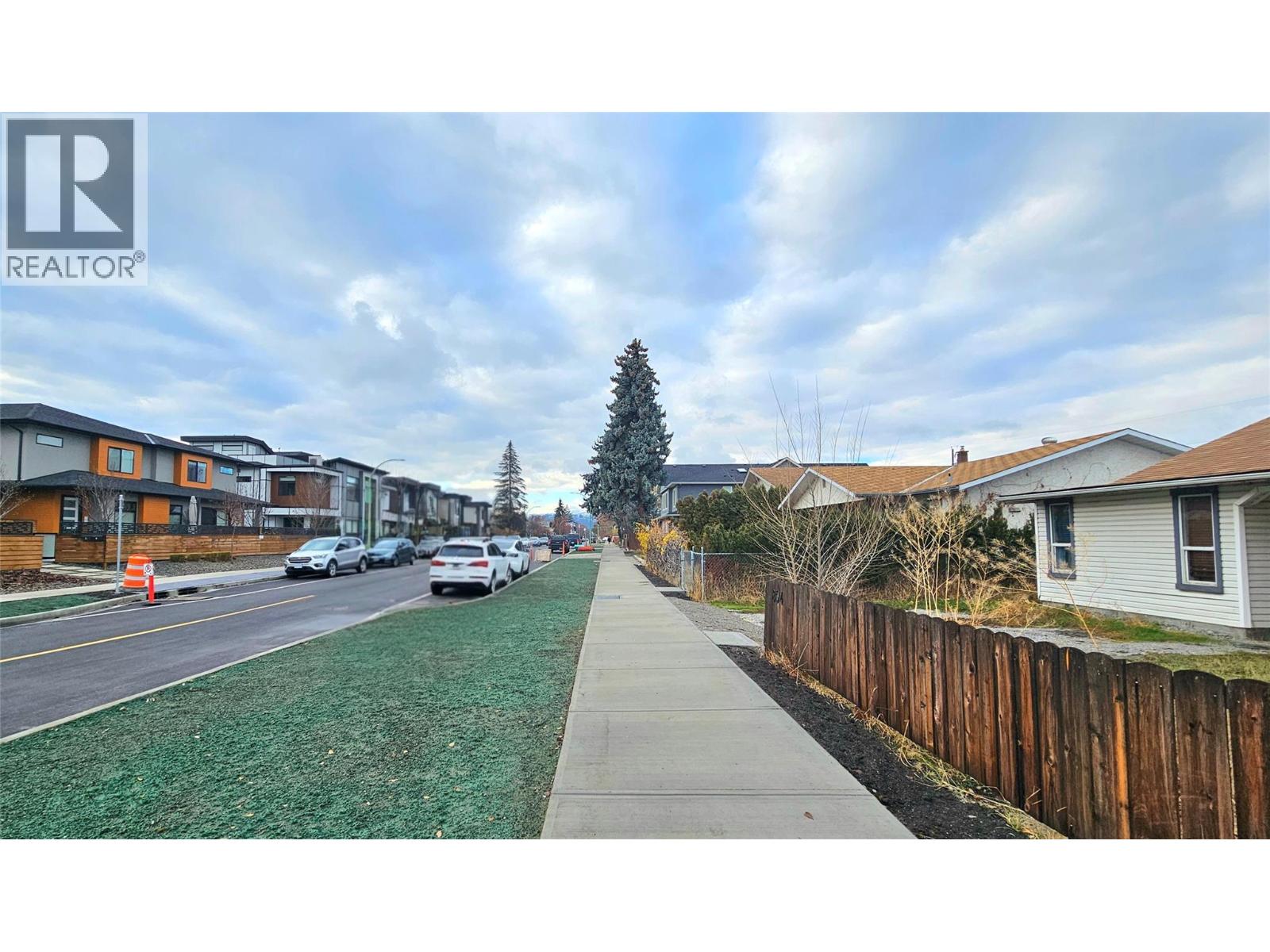 894 Morrison Avenue - 17