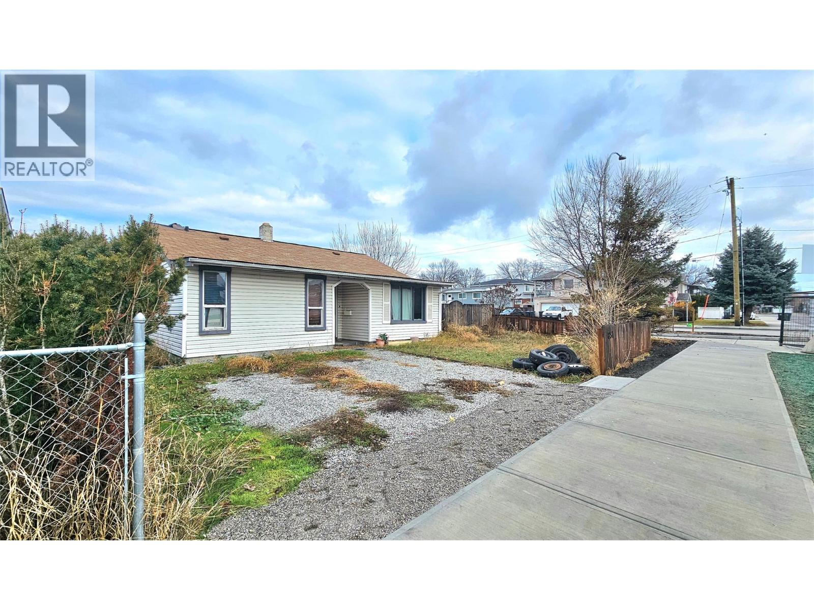  894 Morrison Avenue, Kelowna