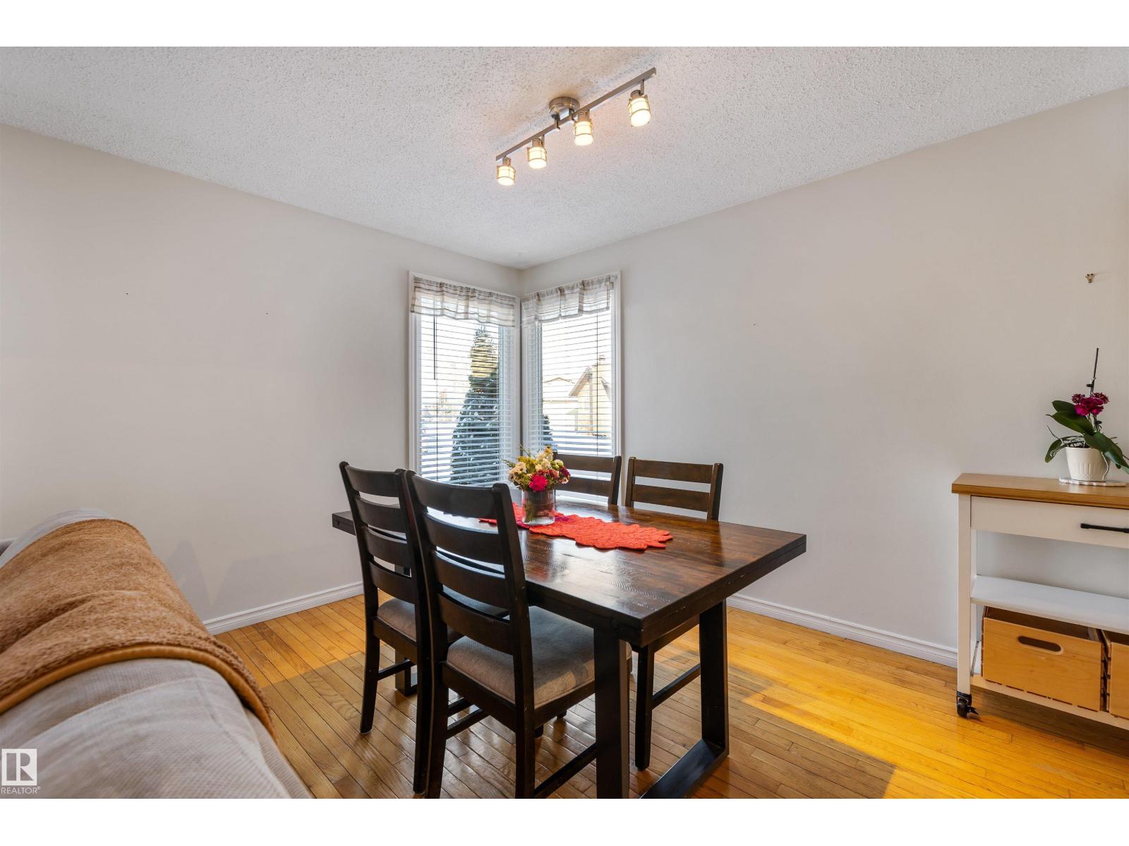 2707 138 AV NW, Edmonton