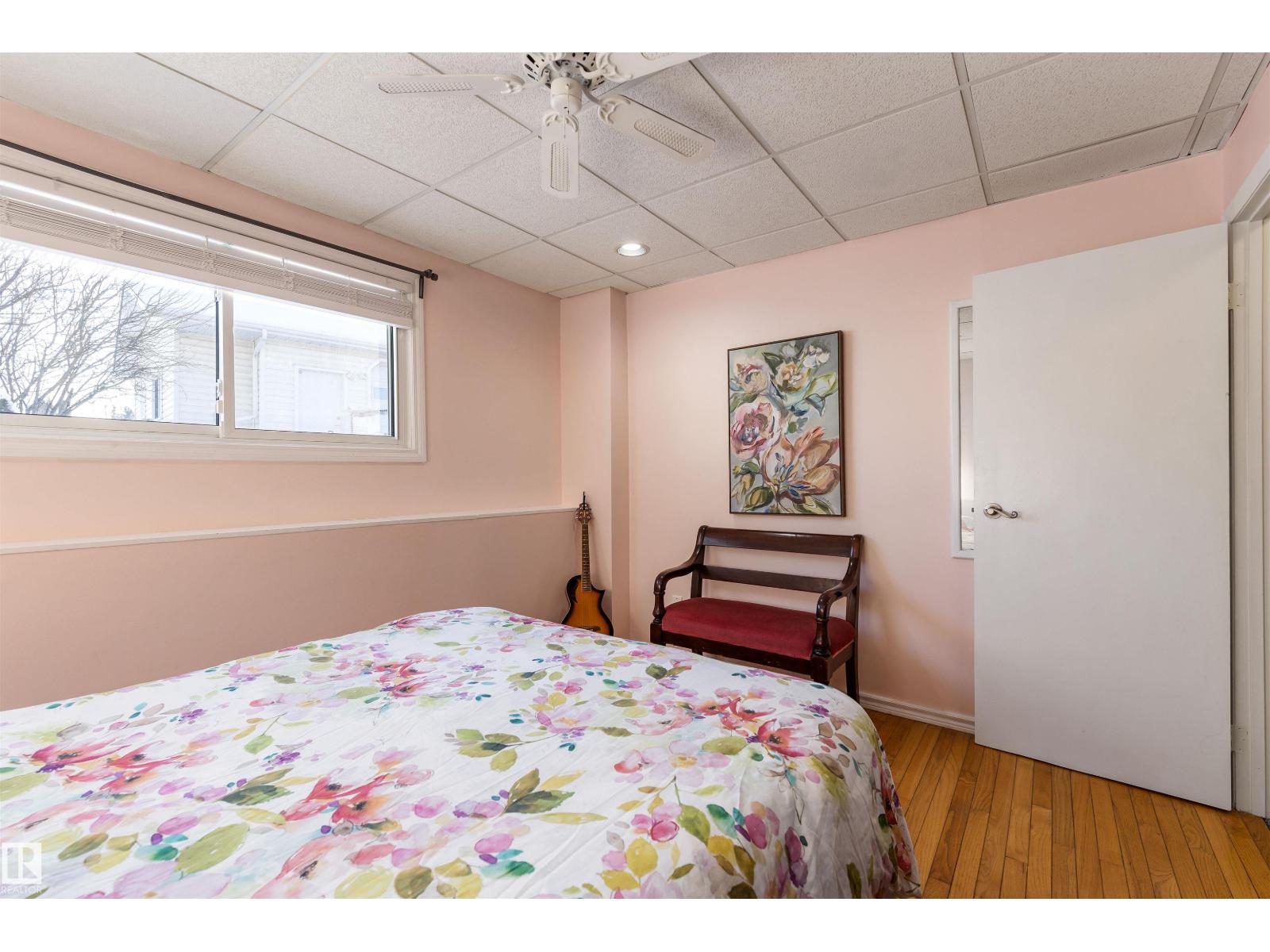 2707 138 AV NW, Edmonton