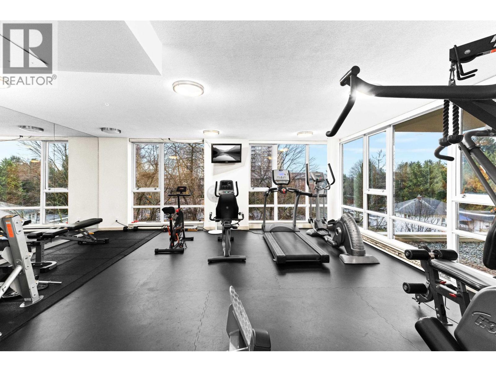 #506-9171 FERNDALE Road, Richmond