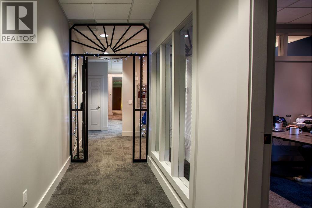 200 1455 Ellis Street, Kelowna