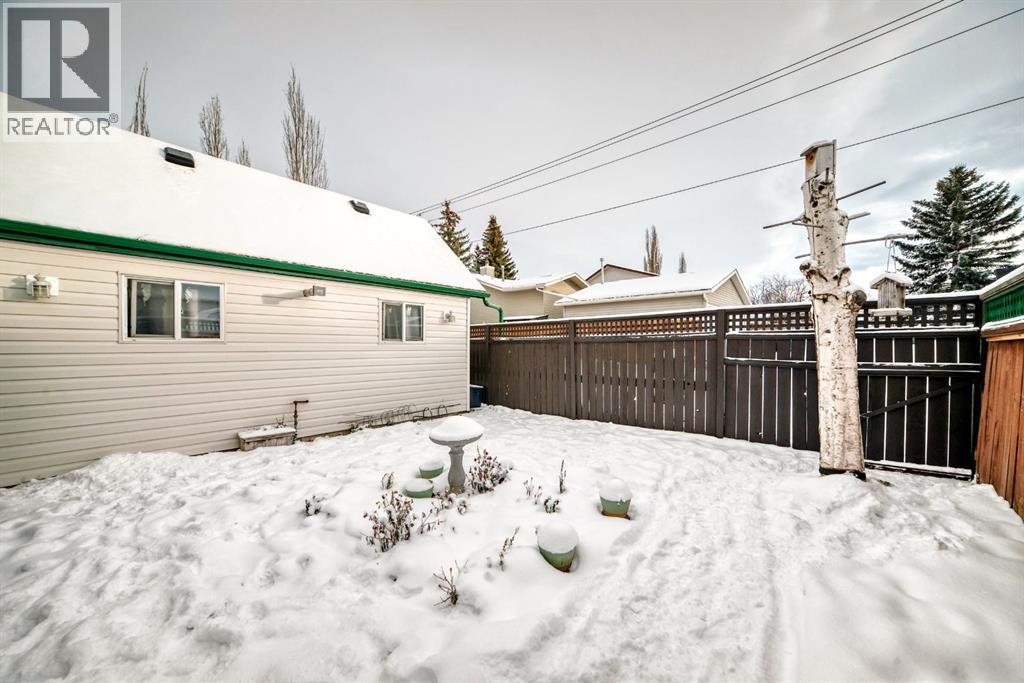 Single Family House for Sale in  Macewan Drive NW MacEwan Glen Calgary 