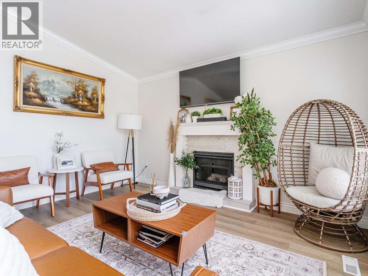 1986 FRASER AVENUE, Port Coquitlam