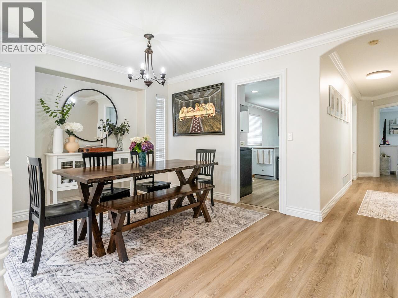 1986 FRASER AVENUE, Port Coquitlam